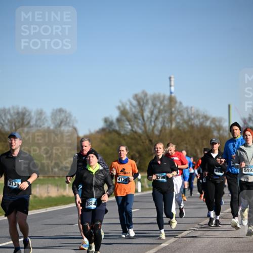 06.04.2025 - 44. Internationalen Wilhelmsburger Insellauf Dr. Thomas Lammeyer http://msf.ph/oto/7560735 06.04.2025 09:36:02 Laufen 3136, 3883, 4179, 5192, 3296 meine-sportfotos.de
