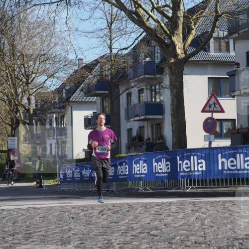 06.04.2025 - 44. Internationalen Wilhelmsburger Insellauf Luisa Fischer http://msf.ph/oto/7560920 06.04.2025 10:28:41 Ziel 4385 meine-sportfotos.de