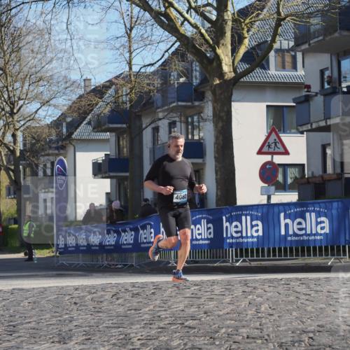 06.04.2025 - 44. Internationalen Wilhelmsburger Insellauf Luisa Fischer http://msf.ph/oto/7560958 06.04.2025 10:28:47 Ziel 4082, 16 meine-sportfotos.de