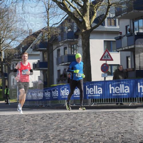 06.04.2025 - 44. Internationalen Wilhelmsburger Insellauf Luisa Fischer http://msf.ph/oto/7561005 06.04.2025 10:28:55 Ziel 362, 4360 meine-sportfotos.de