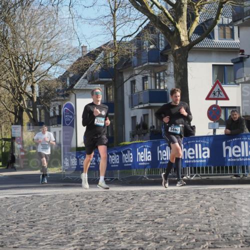 06.04.2025 - 44. Internationalen Wilhelmsburger Insellauf Luisa Fischer http://msf.ph/oto/7561063 06.04.2025 10:29:03 Ziel 3611, 3284, 3443 meine-sportfotos.de