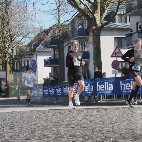 06.04.2025 - 44. Internationalen Wilhelmsburger Insellauf Luisa Fischer http://msf.ph/oto/7561084 06.04.2025 10:29:04 Ziel 5021, 3284, 3611, 3443 meine-sportfotos.de
