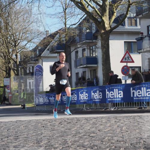 06.04.2025 - 44. Internationalen Wilhelmsburger Insellauf Luisa Fischer http://msf.ph/oto/7561217 06.04.2025 10:29:14 Ziel 3741 meine-sportfotos.de
