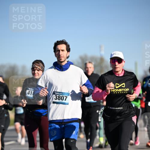 06.04.2025 - 44. Internationalen Wilhelmsburger Insellauf Dr. Thomas Lammeyer http://msf.ph/oto/7561255 06.04.2025 09:36:19 Laufen 41, 3807 meine-sportfotos.de