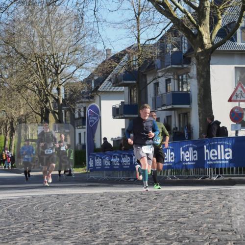 06.04.2025 - 44. Internationalen Wilhelmsburger Insellauf Luisa Fischer http://msf.ph/oto/7561370 06.04.2025 10:29:29 Ziel 3453, 4044, 3793, 347 meine-sportfotos.de