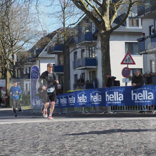 06.04.2025 - 44. Internationalen Wilhelmsburger Insellauf Luisa Fischer http://msf.ph/oto/7561417 06.04.2025 10:29:31 Ziel 3453, 4044 meine-sportfotos.de