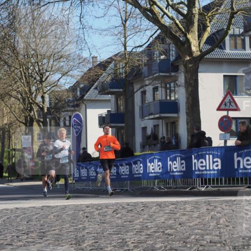 06.04.2025 - 44. Internationalen Wilhelmsburger Insellauf Luisa Fischer http://msf.ph/oto/7561597 06.04.2025 10:29:40 Ziel 4238, 3795, 4121 meine-sportfotos.de