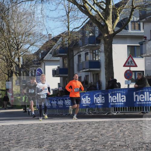 06.04.2025 - 44. Internationalen Wilhelmsburger Insellauf Luisa Fischer http://msf.ph/oto/7561604 06.04.2025 10:29:41 Ziel 4238, 3795, 4121 meine-sportfotos.de