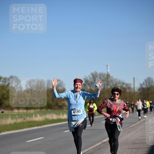 06.04.2025 - 44. Internationalen Wilhelmsburger Insellauf Dr. Thomas Lammeyer http://msf.ph/oto/7561794 06.04.2025 09:36:43 Laufen 4193 meine-sportfotos.de