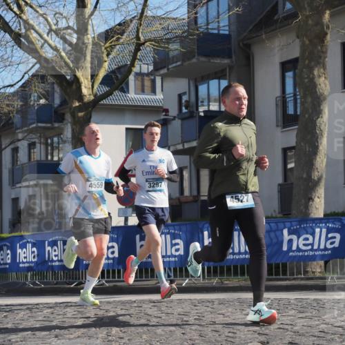 06.04.2025 - 44. Internationalen Wilhelmsburger Insellauf Luisa Fischer http://msf.ph/oto/7561851 06.04.2025 10:30:20 Ziel 4559, 3297, 4527 meine-sportfotos.de