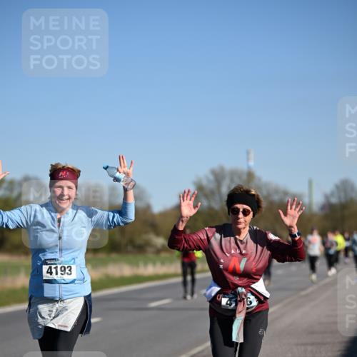 06.04.2025 - 44. Internationalen Wilhelmsburger Insellauf Dr. Thomas Lammeyer http://msf.ph/oto/7561861 06.04.2025 09:36:44 Laufen 4193 meine-sportfotos.de