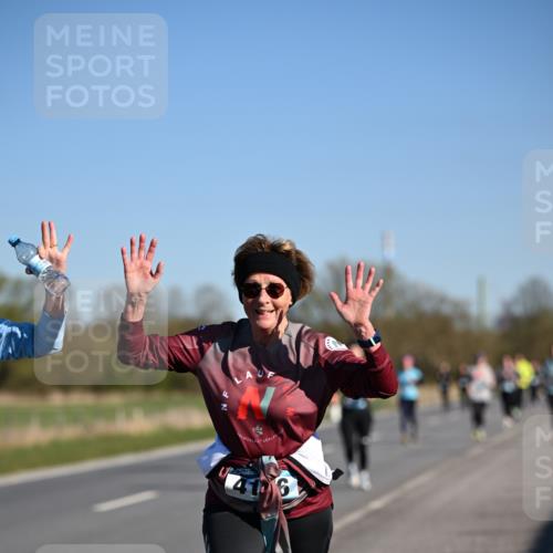 06.04.2025 - 44. Internationalen Wilhelmsburger Insellauf Dr. Thomas Lammeyer http://msf.ph/oto/7561866 06.04.2025 09:36:45 Laufen 6 meine-sportfotos.de