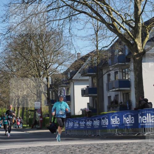06.04.2025 - 44. Internationalen Wilhelmsburger Insellauf Luisa Fischer http://msf.ph/oto/7561873 06.04.2025 10:30:23 Ziel 3742, 4189, 3721 meine-sportfotos.de