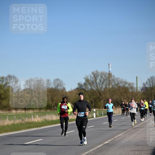 06.04.2025 - 44. Internationalen Wilhelmsburger Insellauf Dr. Thomas Lammeyer http://msf.ph/oto/7561890 06.04.2025 09:36:47 Laufen 5106, 3239 meine-sportfotos.de
