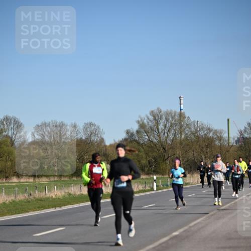 06.04.2025 - 44. Internationalen Wilhelmsburger Insellauf Dr. Thomas Lammeyer http://msf.ph/oto/7561908 06.04.2025 09:36:48 Laufen  meine-sportfotos.de