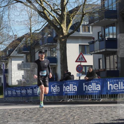 06.04.2025 - 44. Internationalen Wilhelmsburger Insellauf Luisa Fischer http://msf.ph/oto/7562035 06.04.2025 10:30:32 Ziel 3400 meine-sportfotos.de