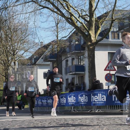 06.04.2025 - 44. Internationalen Wilhelmsburger Insellauf Luisa Fischer http://msf.ph/oto/7562086 06.04.2025 10:30:37 Ziel 4472, 4471, 4419, 4370 meine-sportfotos.de