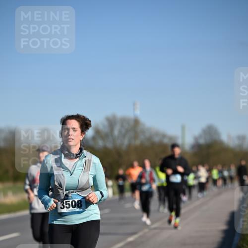06.04.2025 - 44. Internationalen Wilhelmsburger Insellauf Dr. Thomas Lammeyer http://msf.ph/oto/7562087 06.04.2025 09:36:57 Laufen 3508 meine-sportfotos.de