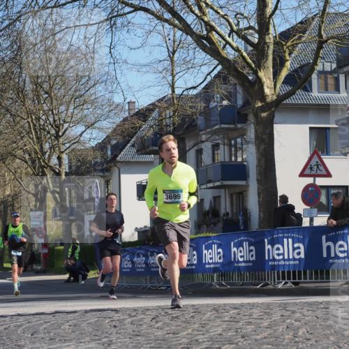06.04.2025 - 44. Internationalen Wilhelmsburger Insellauf Luisa Fischer http://msf.ph/oto/7562163 06.04.2025 10:30:44 Ziel 3939, 3699 meine-sportfotos.de