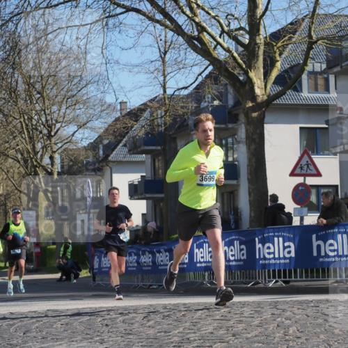 06.04.2025 - 44. Internationalen Wilhelmsburger Insellauf Luisa Fischer http://msf.ph/oto/7562170 06.04.2025 10:30:44 Ziel 939, 3699 meine-sportfotos.de