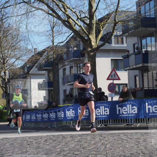 06.04.2025 - 44. Internationalen Wilhelmsburger Insellauf Luisa Fischer http://msf.ph/oto/7562218 06.04.2025 10:30:45 Ziel 344, 3939 meine-sportfotos.de