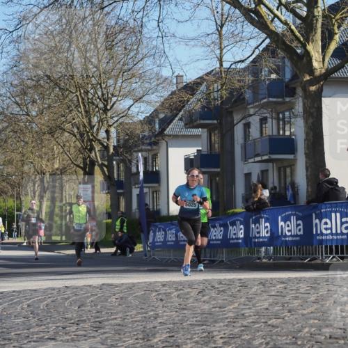 06.04.2025 - 44. Internationalen Wilhelmsburger Insellauf Luisa Fischer http://msf.ph/oto/7562435 06.04.2025 10:31:15 Ziel 3542, 5025 meine-sportfotos.de