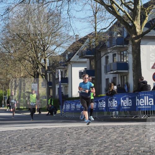06.04.2025 - 44. Internationalen Wilhelmsburger Insellauf Luisa Fischer http://msf.ph/oto/7562439 06.04.2025 10:31:15 Ziel 3976, 50 meine-sportfotos.de