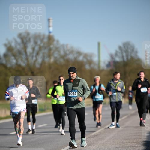06.04.2025 - 44. Internationalen Wilhelmsburger Insellauf Dr. Thomas Lammeyer http://msf.ph/oto/7562527 06.04.2025 09:37:18 Laufen 4198, 3094 meine-sportfotos.de