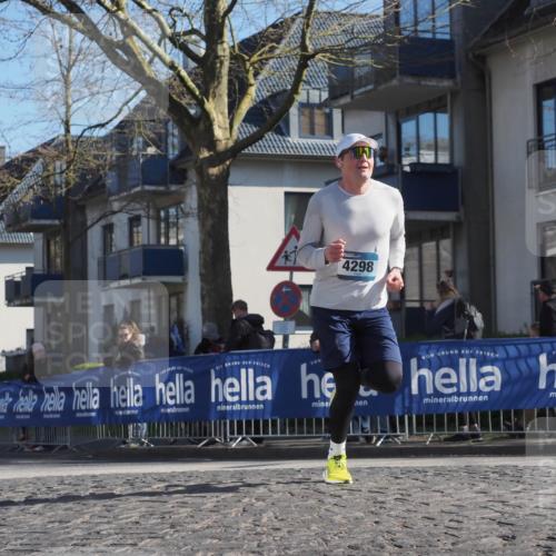 06.04.2025 - 44. Internationalen Wilhelmsburger Insellauf Luisa Fischer http://msf.ph/oto/7562588 06.04.2025 10:31:24 Ziel 4298 meine-sportfotos.de