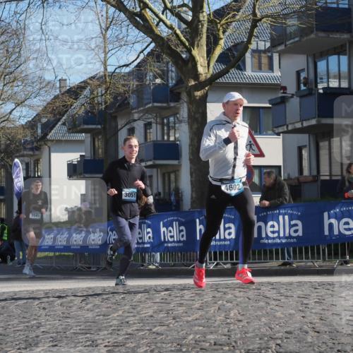 06.04.2025 - 44. Internationalen Wilhelmsburger Insellauf Luisa Fischer http://msf.ph/oto/7562822 06.04.2025 10:31:53 Ziel 3545, 3051, 4602 meine-sportfotos.de