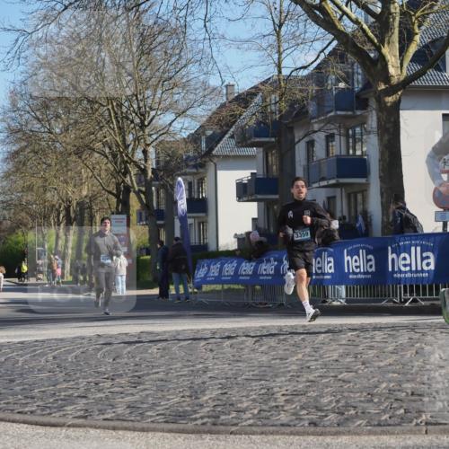 06.04.2025 - 44. Internationalen Wilhelmsburger Insellauf Luisa Fischer http://msf.ph/oto/7562920 06.04.2025 10:32:12 Ziel 14, 3359, 5092 meine-sportfotos.de
