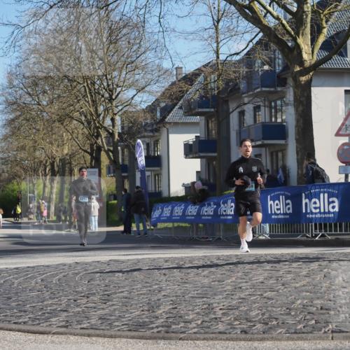 06.04.2025 - 44. Internationalen Wilhelmsburger Insellauf Luisa Fischer http://msf.ph/oto/7562922 06.04.2025 10:32:12 Ziel 4242, 14, 59, 509 meine-sportfotos.de