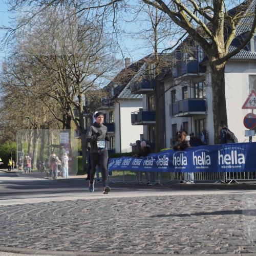 06.04.2025 - 44. Internationalen Wilhelmsburger Insellauf Luisa Fischer http://msf.ph/oto/7562960 06.04.2025 10:32:14 Ziel 4242 meine-sportfotos.de