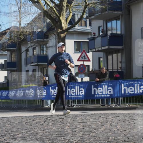 06.04.2025 - 44. Internationalen Wilhelmsburger Insellauf Luisa Fischer http://msf.ph/oto/7563024 06.04.2025 10:32:36 Ziel 260 meine-sportfotos.de