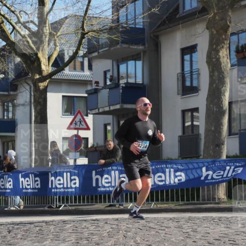 06.04.2025 - 44. Internationalen Wilhelmsburger Insellauf Luisa Fischer http://msf.ph/oto/7563201 06.04.2025 10:33:06 Ziel 3234 meine-sportfotos.de