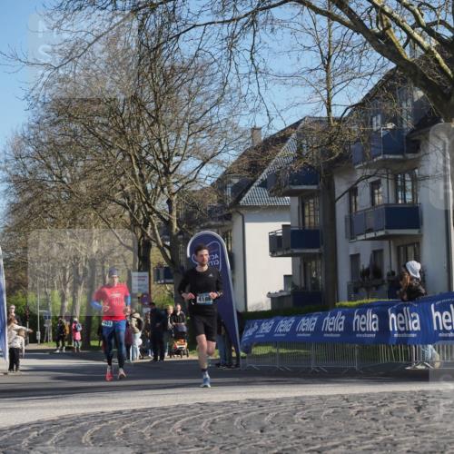 06.04.2025 - 44. Internationalen Wilhelmsburger Insellauf Luisa Fischer http://msf.ph/oto/7563209 06.04.2025 10:33:08 Ziel 4531, 4186 meine-sportfotos.de