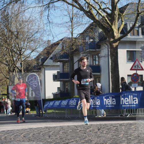 06.04.2025 - 44. Internationalen Wilhelmsburger Insellauf Luisa Fischer http://msf.ph/oto/7563240 06.04.2025 10:33:10 Ziel 4531, 4186 meine-sportfotos.de