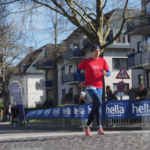 06.04.2025 - 44. Internationalen Wilhelmsburger Insellauf Luisa Fischer http://msf.ph/oto/7563264 06.04.2025 10:33:12 Ziel 453, 1, 2 meine-sportfotos.de