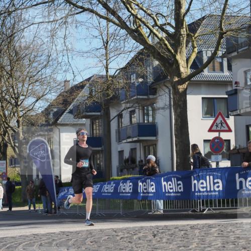 06.04.2025 - 44. Internationalen Wilhelmsburger Insellauf Luisa Fischer http://msf.ph/oto/7563269 06.04.2025 10:33:16 Ziel 77 meine-sportfotos.de