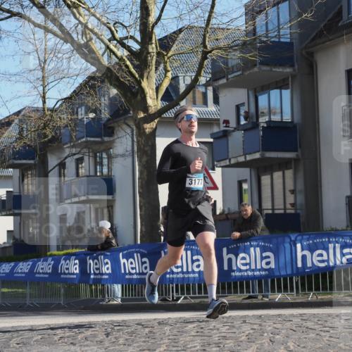 06.04.2025 - 44. Internationalen Wilhelmsburger Insellauf Luisa Fischer http://msf.ph/oto/7563297 06.04.2025 10:33:17 Ziel 3177 meine-sportfotos.de
