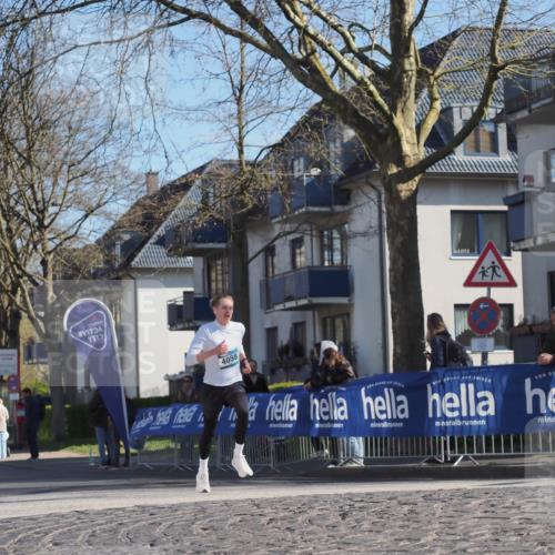 06.04.2025 - 44. Internationalen Wilhelmsburger Insellauf Luisa Fischer http://msf.ph/oto/7563324 06.04.2025 10:33:25 Ziel 4058, 1 meine-sportfotos.de