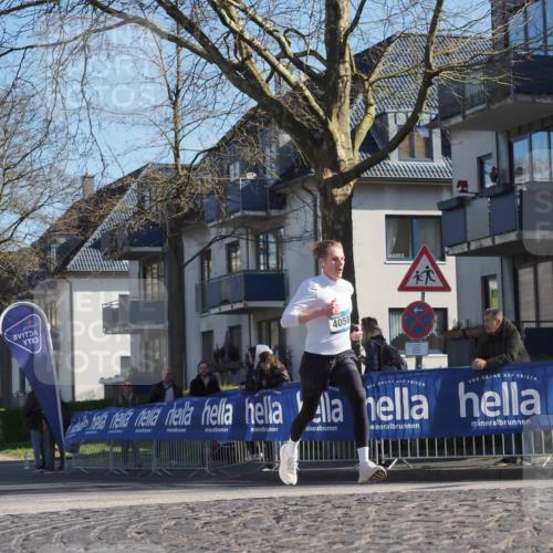 06.04.2025 - 44. Internationalen Wilhelmsburger Insellauf Luisa Fischer http://msf.ph/oto/7563340 06.04.2025 10:33:26 Ziel 4058 meine-sportfotos.de