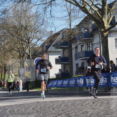 06.04.2025 - 44. Internationalen Wilhelmsburger Insellauf Luisa Fischer http://msf.ph/oto/7563358 06.04.2025 10:33:32 Ziel 4262, 3585 meine-sportfotos.de