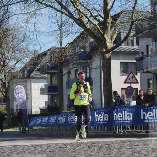 06.04.2025 - 44. Internationalen Wilhelmsburger Insellauf Luisa Fischer http://msf.ph/oto/7563416 06.04.2025 10:33:36 Ziel 4455 meine-sportfotos.de