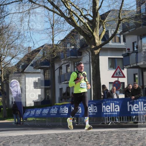 06.04.2025 - 44. Internationalen Wilhelmsburger Insellauf Luisa Fischer http://msf.ph/oto/7563420 06.04.2025 10:33:36 Ziel 4455 meine-sportfotos.de