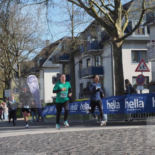 06.04.2025 - 44. Internationalen Wilhelmsburger Insellauf Luisa Fischer http://msf.ph/oto/7563440 06.04.2025 10:33:39 Ziel 3826, 3909 meine-sportfotos.de