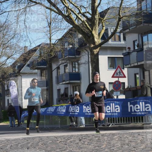 06.04.2025 - 44. Internationalen Wilhelmsburger Insellauf Luisa Fischer http://msf.ph/oto/7563517 06.04.2025 10:33:55 Ziel 4504, 3356 meine-sportfotos.de