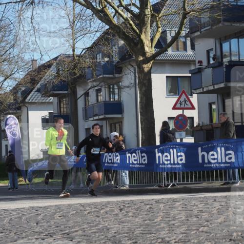 06.04.2025 - 44. Internationalen Wilhelmsburger Insellauf Luisa Fischer http://msf.ph/oto/7563582 06.04.2025 10:34:03 Ziel 3, 4469, 3015 meine-sportfotos.de