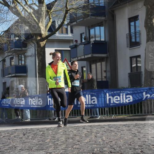 06.04.2025 - 44. Internationalen Wilhelmsburger Insellauf Luisa Fischer http://msf.ph/oto/7563602 06.04.2025 10:34:04 Ziel 4469, 3015 meine-sportfotos.de