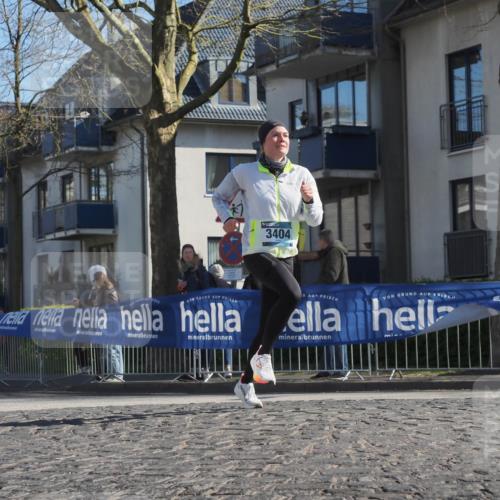 06.04.2025 - 44. Internationalen Wilhelmsburger Insellauf Luisa Fischer http://msf.ph/oto/7563627 06.04.2025 10:34:10 Ziel 3404 meine-sportfotos.de